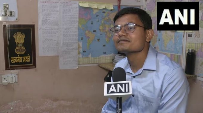 Mr.Pawan Kumar, residing in Jhansi, India, secured the 239th rank in the #UPSC Civil Services Exam 2023. His success story is remarkable
