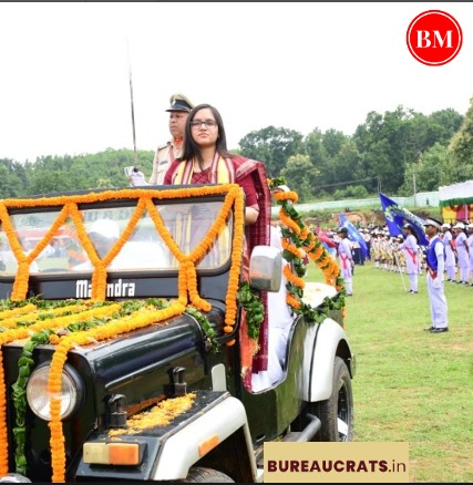 “IAS Madhumita, Who Missed Her Brother’s Wedding, Cracked UPSC with Top AIR”